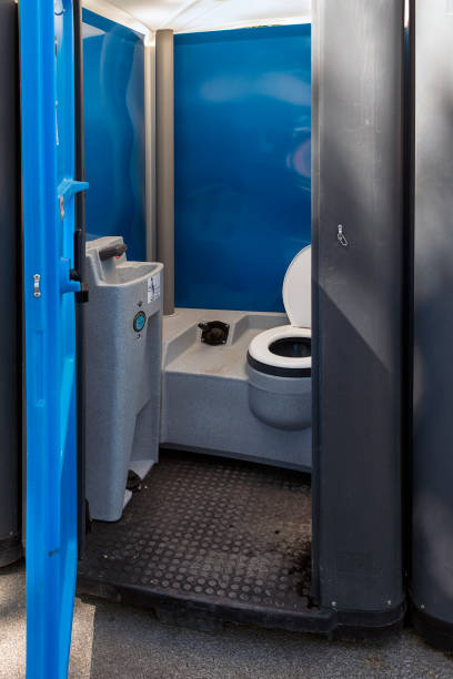 Best Porta potty rental near me  in Morton, WA